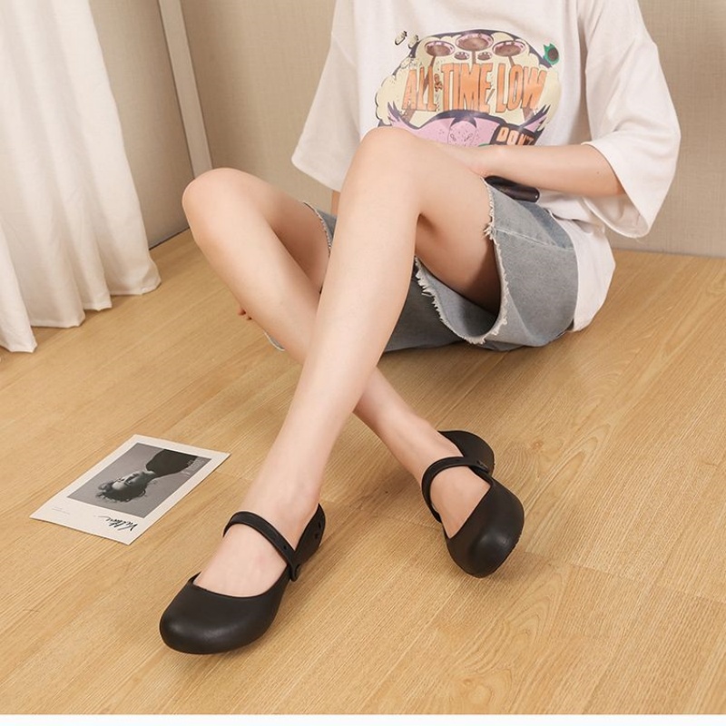 Medical Anti-Slip Slippers, Un - Medical Laboratories reseña y precio